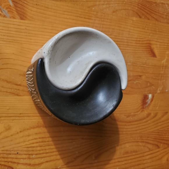 Yin Yang candle oil diffuser - Picture 3 of 8